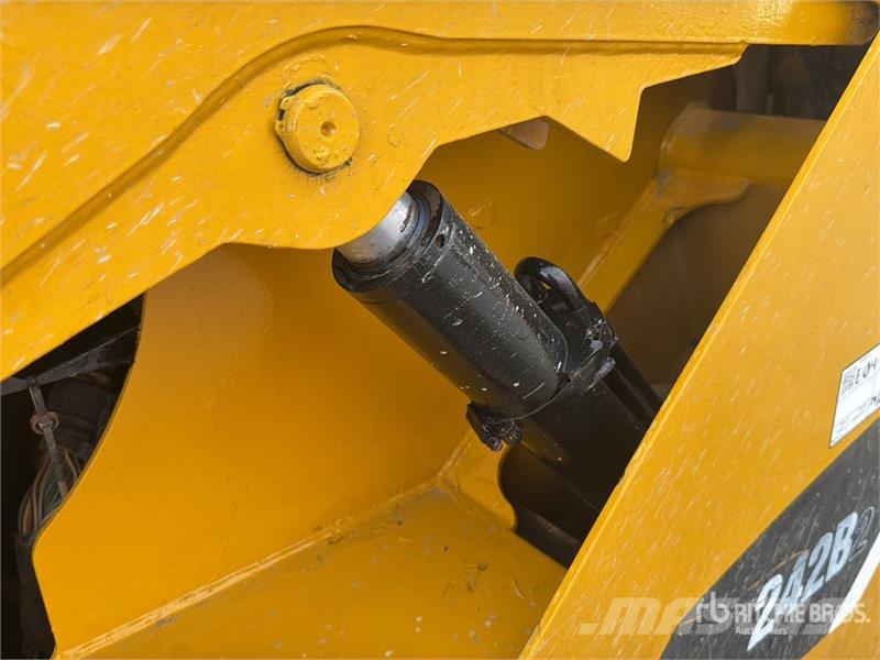 CAT 242B Series II Minicargador / Skid Steer Loader Φορτωτάκια