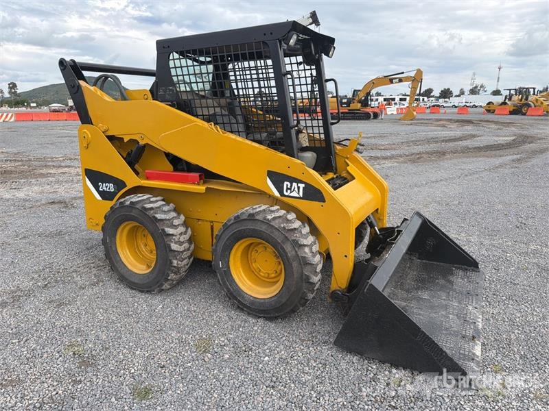 CAT 242B Series II Minicargador / Skid Steer Loader Φορτωτάκια
