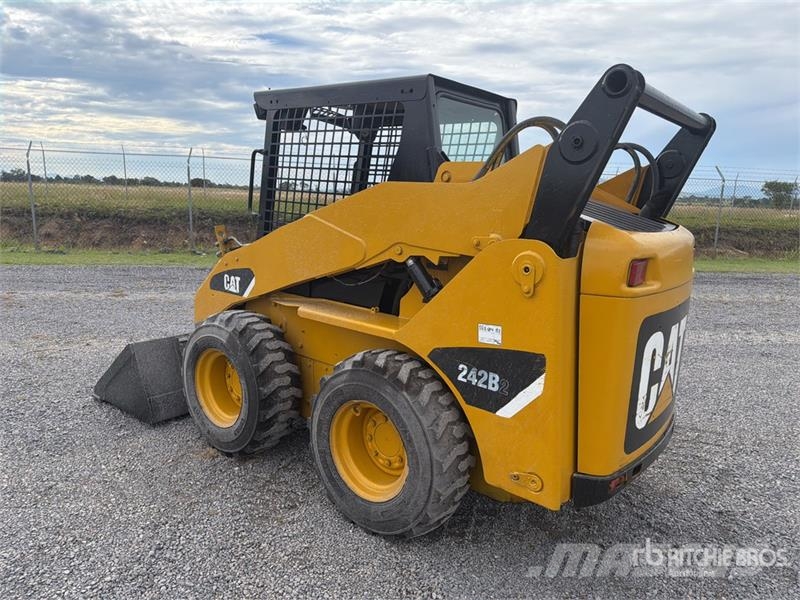 CAT 242B Series II Minicargador / Skid Steer Loader Φορτωτάκια