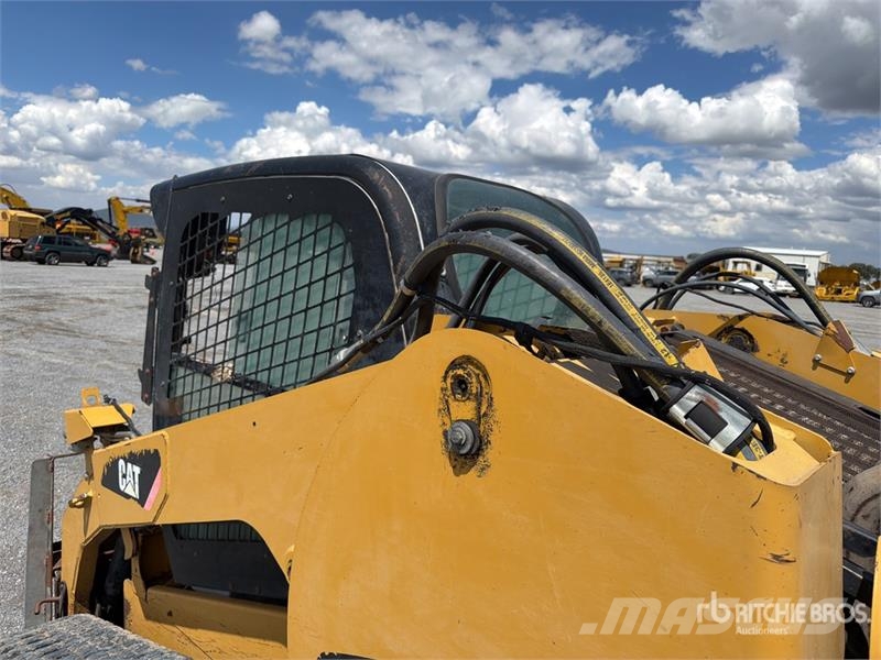 CAT 279C Kompaktrakodók