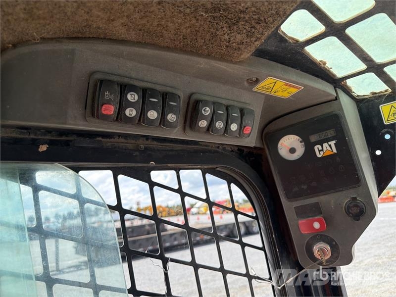 CAT 279C Kompaktrakodók