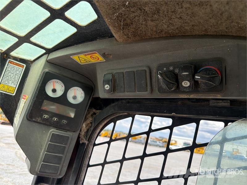 CAT 279C Kompaktrakodók