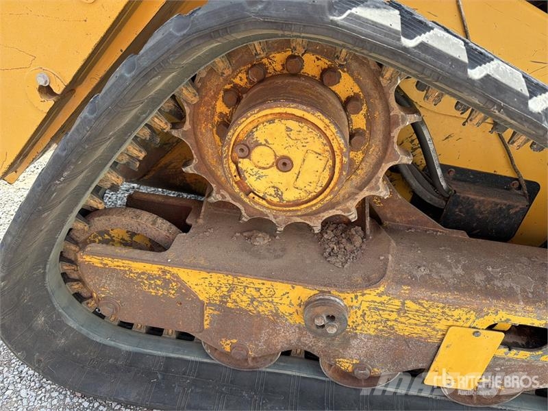 CAT 279C Kompaktrakodók