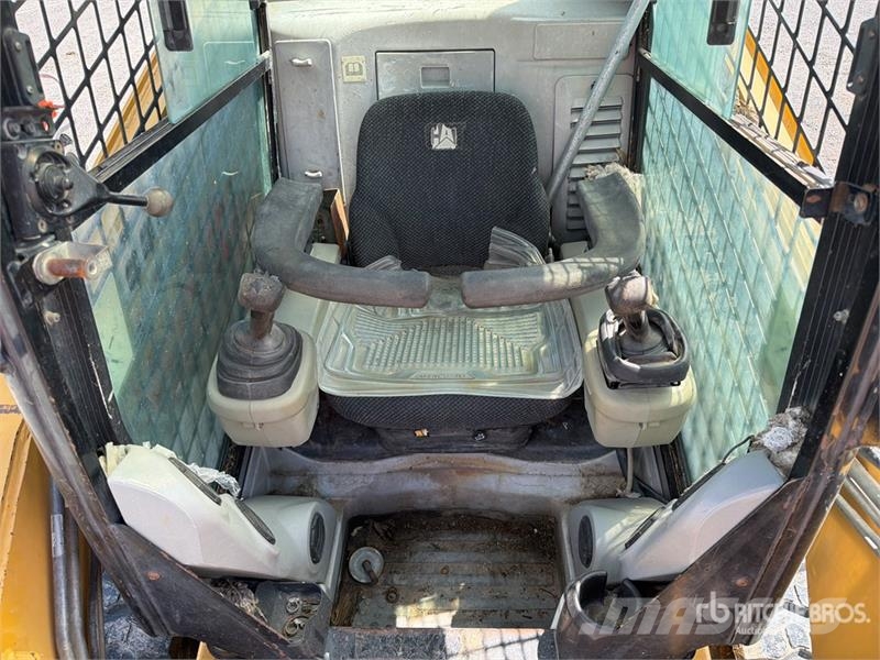 CAT 279C Kompaktrakodók