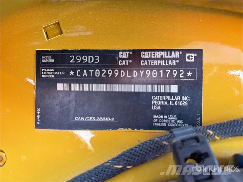 CAT 299D3 Two-Speed High Flow Minicargador / Compact T Kompaktrakodók