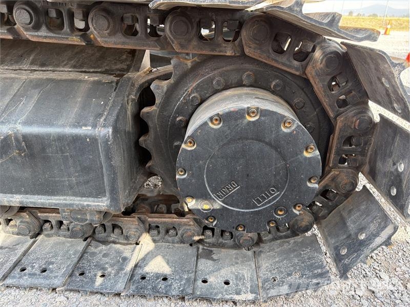 CAT 313D2L Excavadora Hidraulica / Tracked Excavator حفارات زحافة