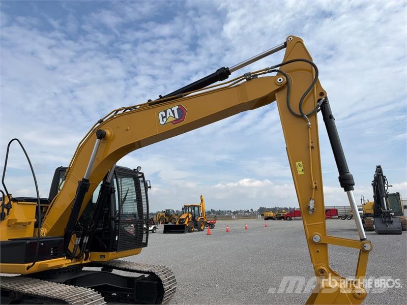 CAT 313D2L Excavadora Hidraulica / Tracked Excavator حفارات زحافة
