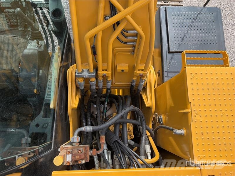 CAT 313D2L Excavadora Hidraulica / Tracked Excavator حفارات زحافة