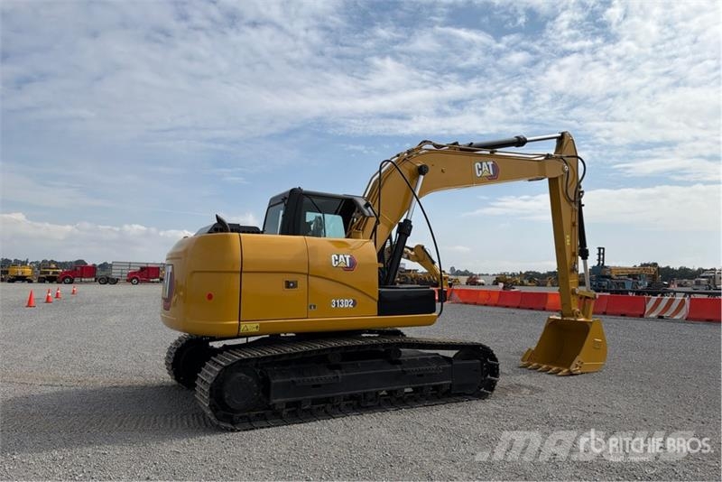 CAT 313D2L Excavadora Hidraulica / Tracked Excavator حفارات زحافة