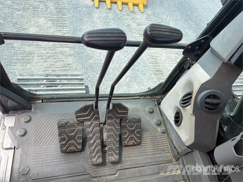 CAT 320 D3 Excavadora Hidraulica / Tracked Excavator Excavadoras sobre orugas