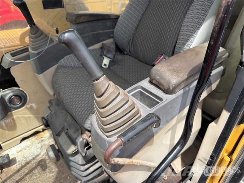 CAT 320CL Excavadora Hidraulica / Tracked Excavator Raupenbagger