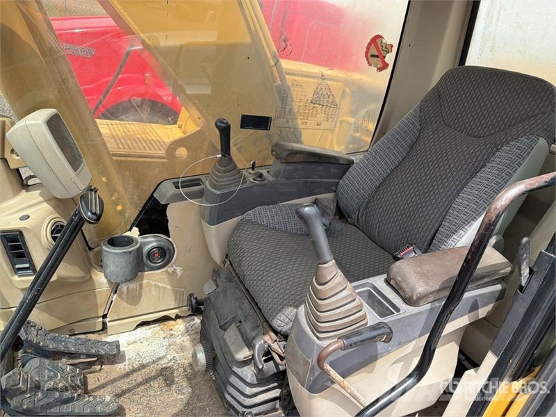 CAT 320CL Excavadora Hidraulica / Tracked Excavator Raupenbagger