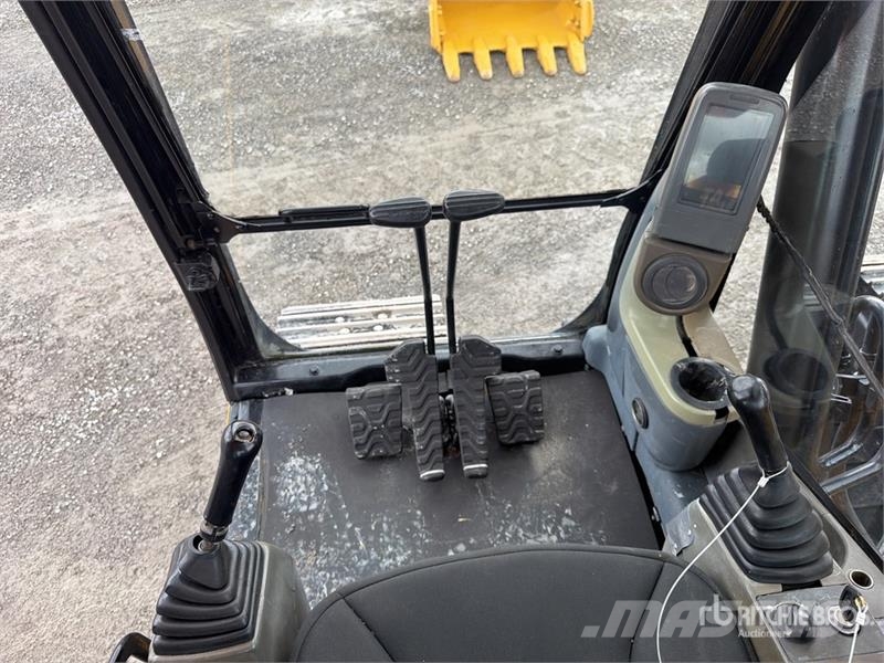 CAT 320D2 Excavadora Hidraulica / Tracked Excavator 대형 굴삭기 29톤 이상