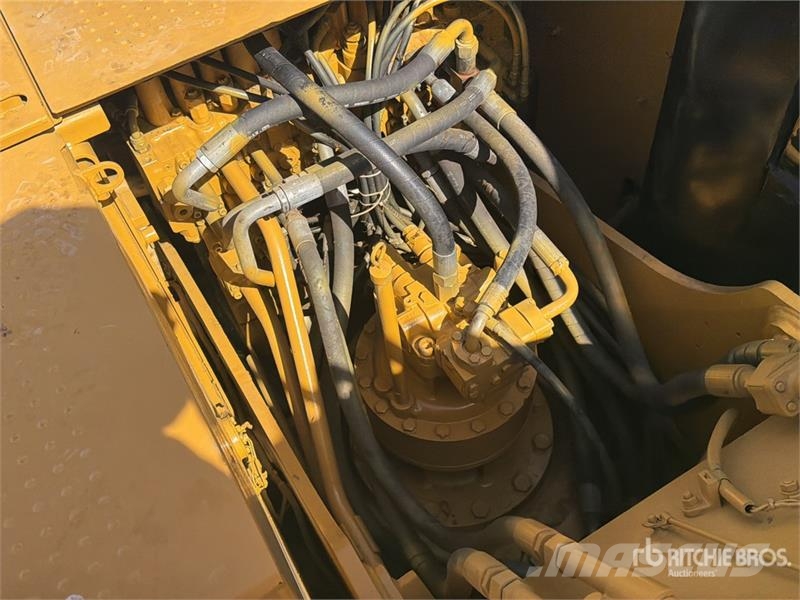 CAT 320D2 Excavadora Hidraulica / Tracked Excavator حفارات زحافة