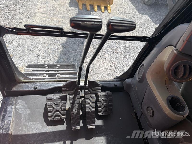 CAT 320D2 Excavadora Hidraulica / Tracked Excavator حفارات زحافة