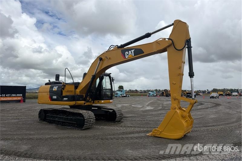 CAT 320D2 Excavadora Hidraulica / Tracked Excavator Gravemaskiner på larvebånd