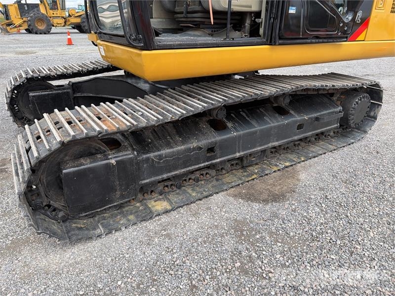 CAT 320D2 Excavadora Hidraulica / Tracked Excavator Escavatori cingolati