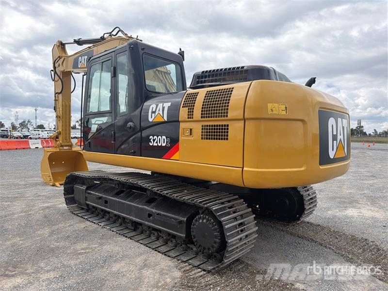 CAT 320D2 Excavadora Hidraulica / Tracked Excavator Escavatori cingolati