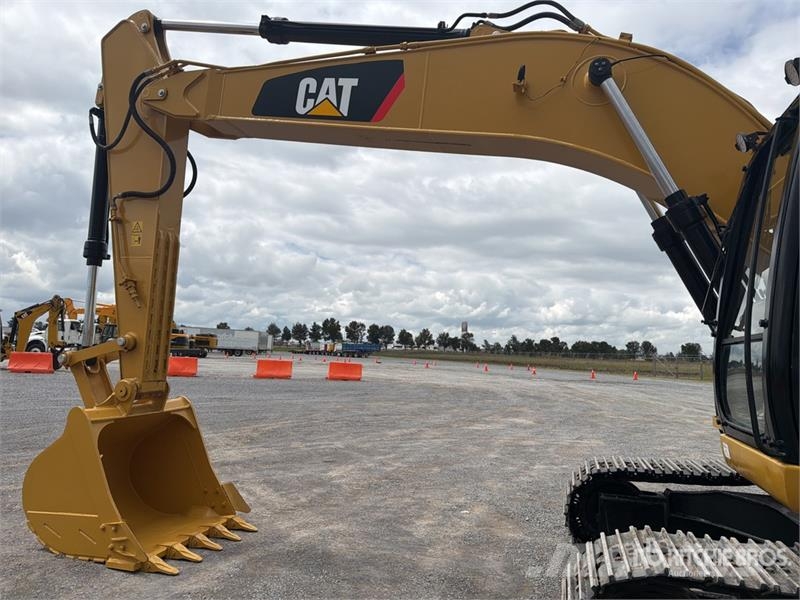 CAT 320D2 Excavadora Hidraulica / Tracked Excavator Escavatori cingolati