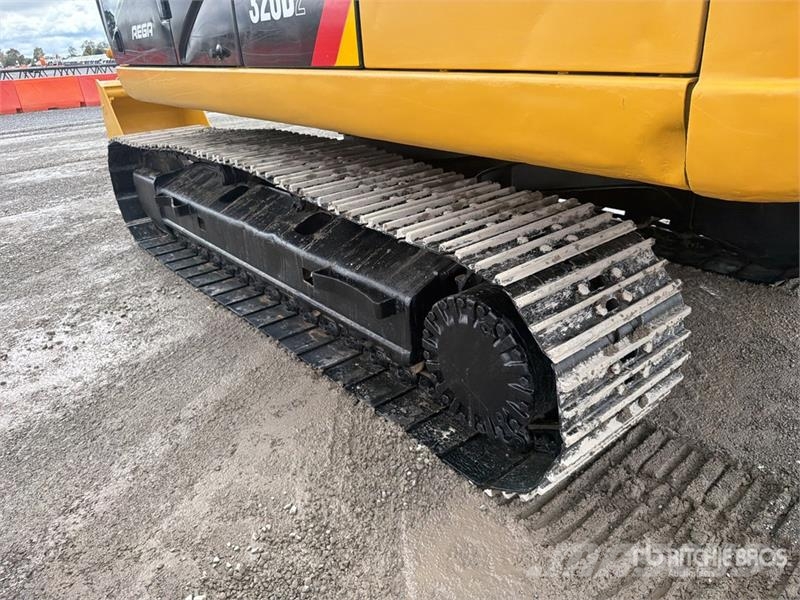CAT 320D2 Excavadora Hidraulica / Tracked Excavator 대형 굴삭기 29톤 이상
