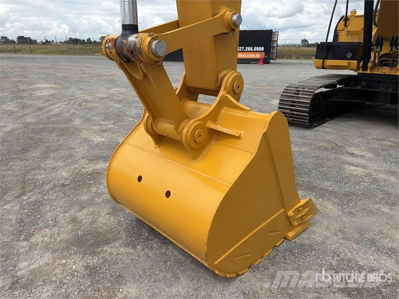 CAT 320D2 Excavadora Hidraulica / Tracked Excavator Escavatori cingolati