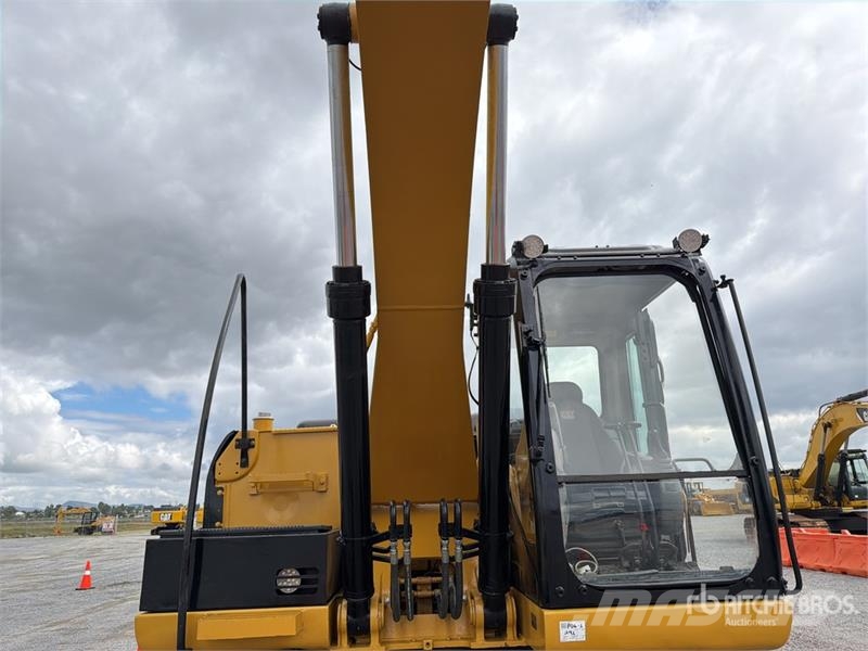 CAT 320D2 Excavadora Hidraulica / Tracked Excavator Escavatori cingolati