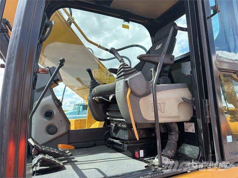 CAT 320D3GC Excavadora Hidraulica / Tracked Excavator Гусеничные экскаваторы