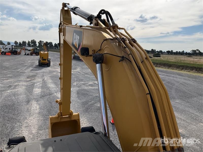 CAT 320GC Excavadora Hidraulica / Tracked Excavator Raupenbagger