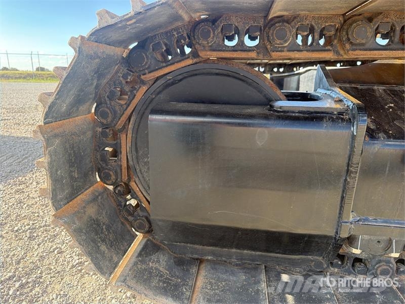 CAT 321 Tracked Excavator (Unused) Escavadoras de rastos