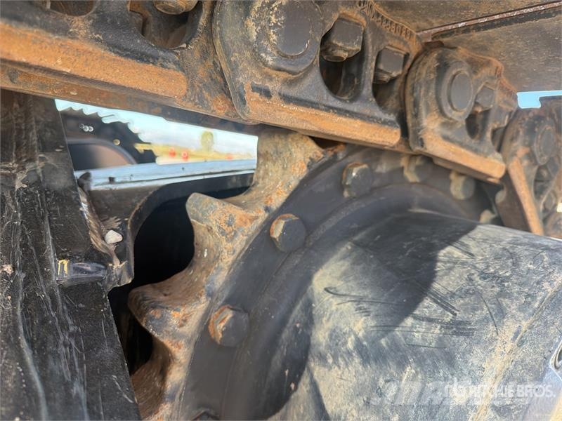 CAT 321 Tracked Excavator (Unused) Escavadoras de rastos