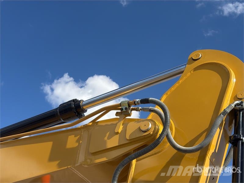 CAT 321 Tracked Excavator (Unused) Escavadoras de rastos