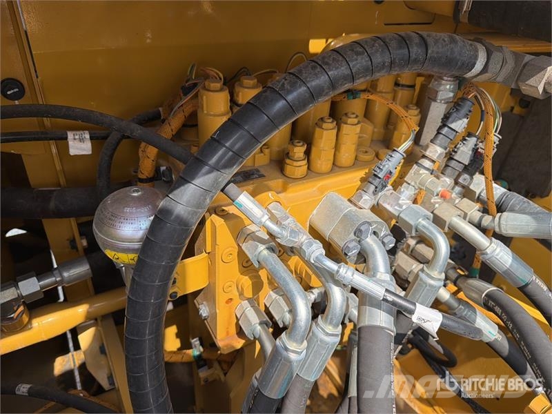 CAT 321 Tracked Excavator (Unused) Bageri guseničari