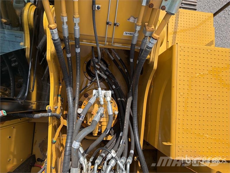 CAT 321 Tracked Excavator (Unused) Bageri guseničari