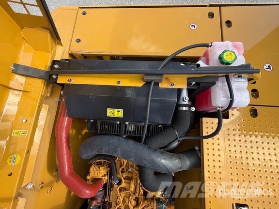 CAT 321 Tracked Excavator (Unused) Escavadoras de rastos