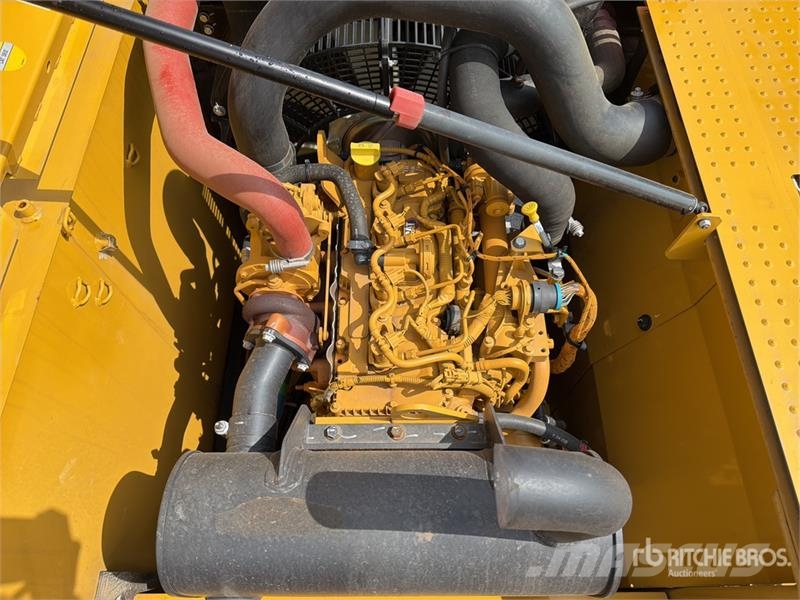 CAT 321 Tracked Excavator (Unused) Bageri guseničari