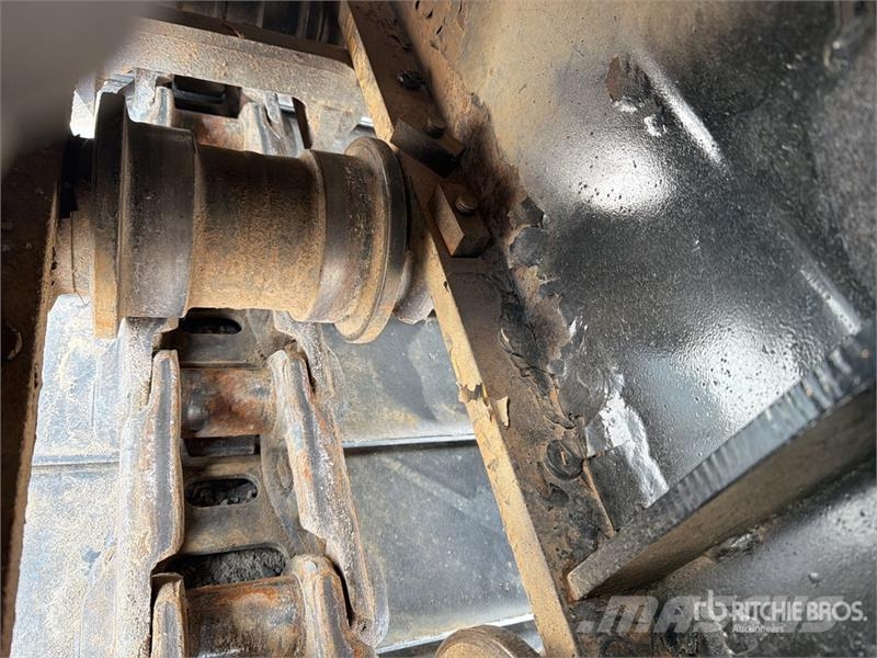 CAT 323D3 Excavadora Hidraulica / Tracked Excavator Pásové rýpadlá