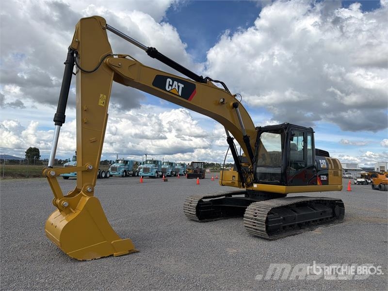 CAT 323D3 Excavadora Hidraulica / Tracked Excavator Pásové rýpadlá
