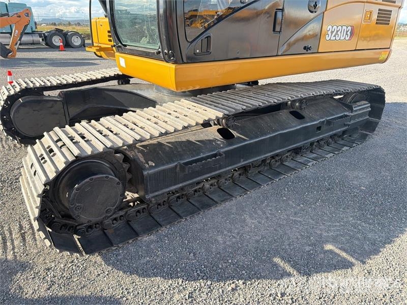 CAT 323D3 Excavadora Hidraulica / Tracked Excavator Roomikekskavaatorid