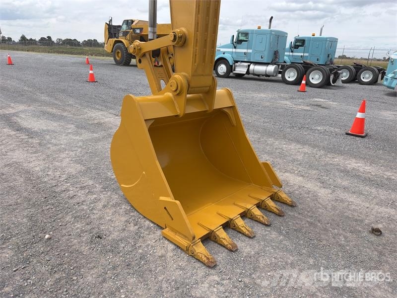 CAT 323D3 Excavadora Hidraulica / Tracked Excavator Excavadoras sobre orugas
