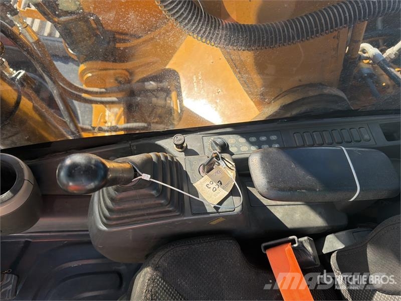 CAT 323D3 Excavadora Hidraulica / Tracked Excavator Roomikekskavaatorid