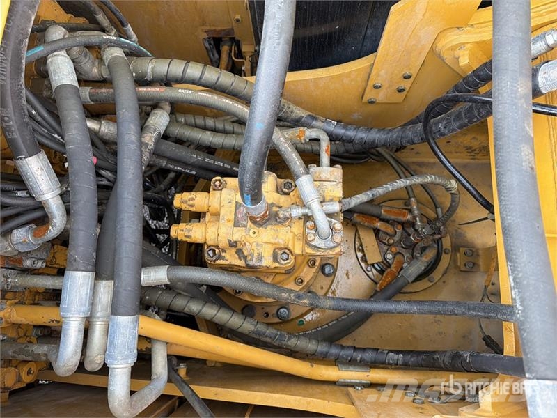 CAT 323D3 Excavadora Hidraulica / Tracked Excavator Bageri guseničari