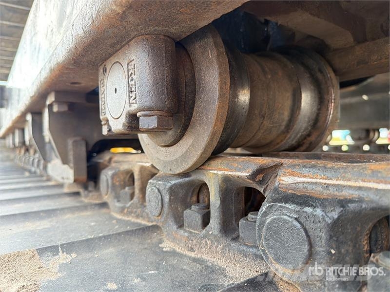 CAT 323D3 Excavadora Hidraulica / Tracked Excavator Pásové rýpadlá