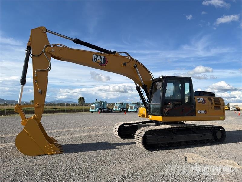 CAT 323D3 Excavadora Hidraulica / Tracked Excavator Roomikekskavaatorid