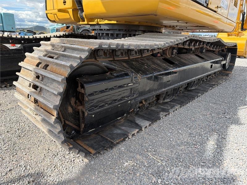 CAT 323D3 Excavadora Hidraulica / Tracked Excavator Pásové rýpadlá