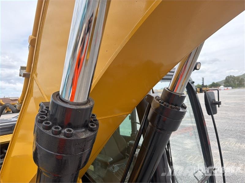 CAT 323D3 Excavadora Hidraulica / Tracked Excavator Excavadoras sobre orugas