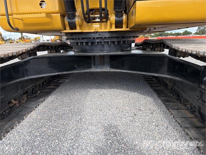CAT 323D3 Excavadora Hidraulica / Tracked Excavator Pásové rýpadlá