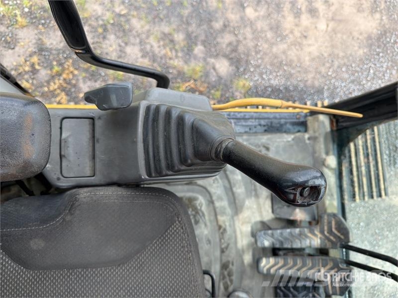 CAT 323D3 Excavadora Hidraulica / Tracked Excavator Bageri guseničari