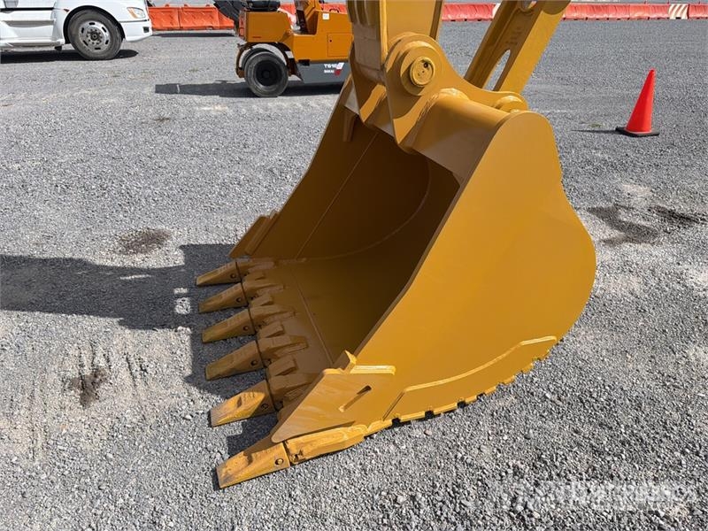 CAT 323D3 Excavadora Hidraulica / Tracked Excavator Pásové rýpadlá