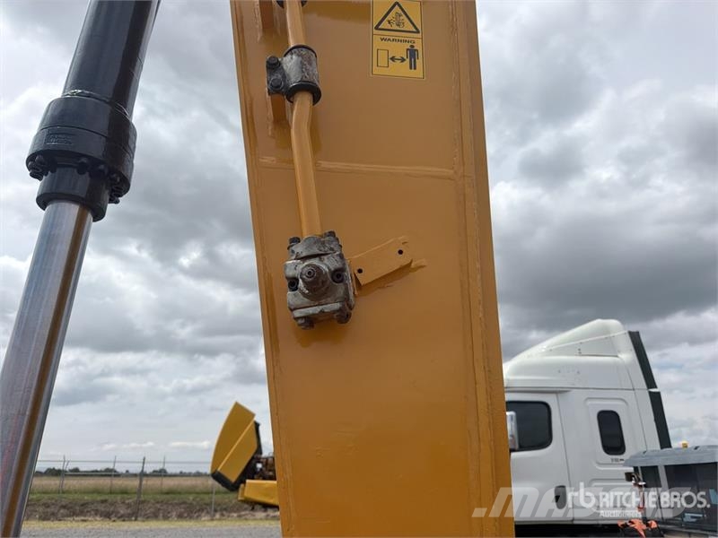 CAT 323D3 Tracked Excavator Excavadoras sobre orugas