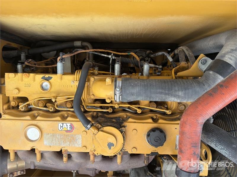 CAT 323D3 Tracked Excavator Excavadoras sobre orugas